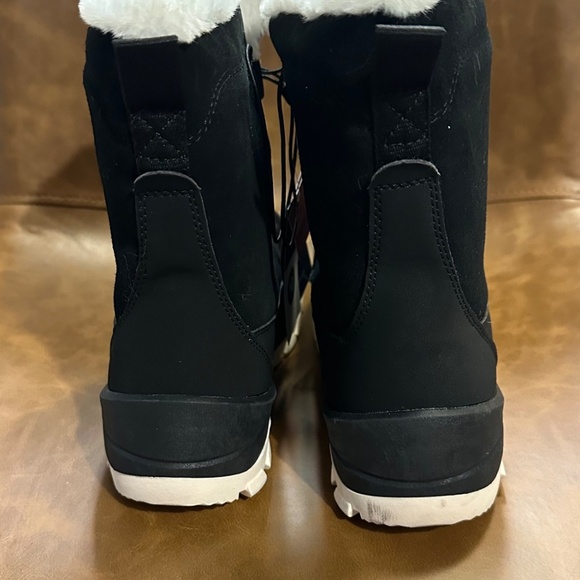 Women’s Corrie Winter Hiker Boots-Universal Thread- Jet Black - Picture 4 of 5